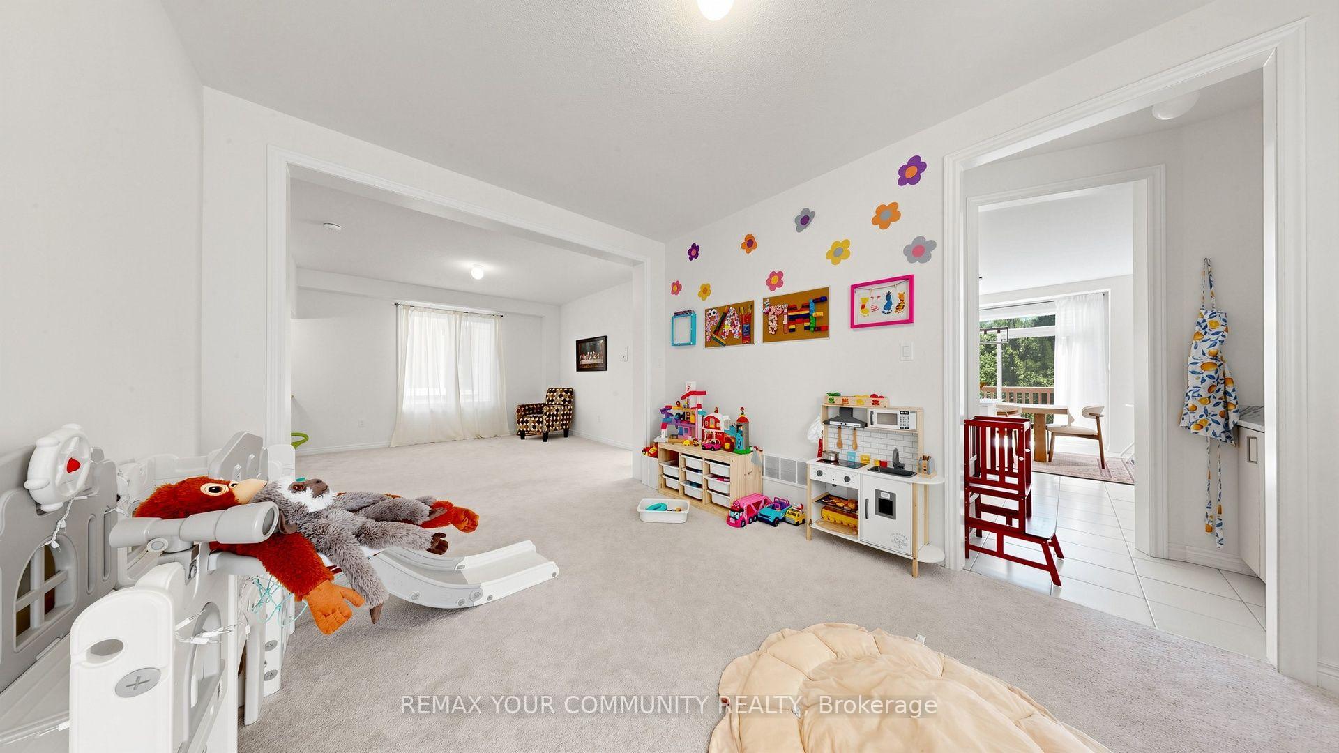 Photo 21 of 32 Baycroft Boulevard, Essa, Angus — HOMEH