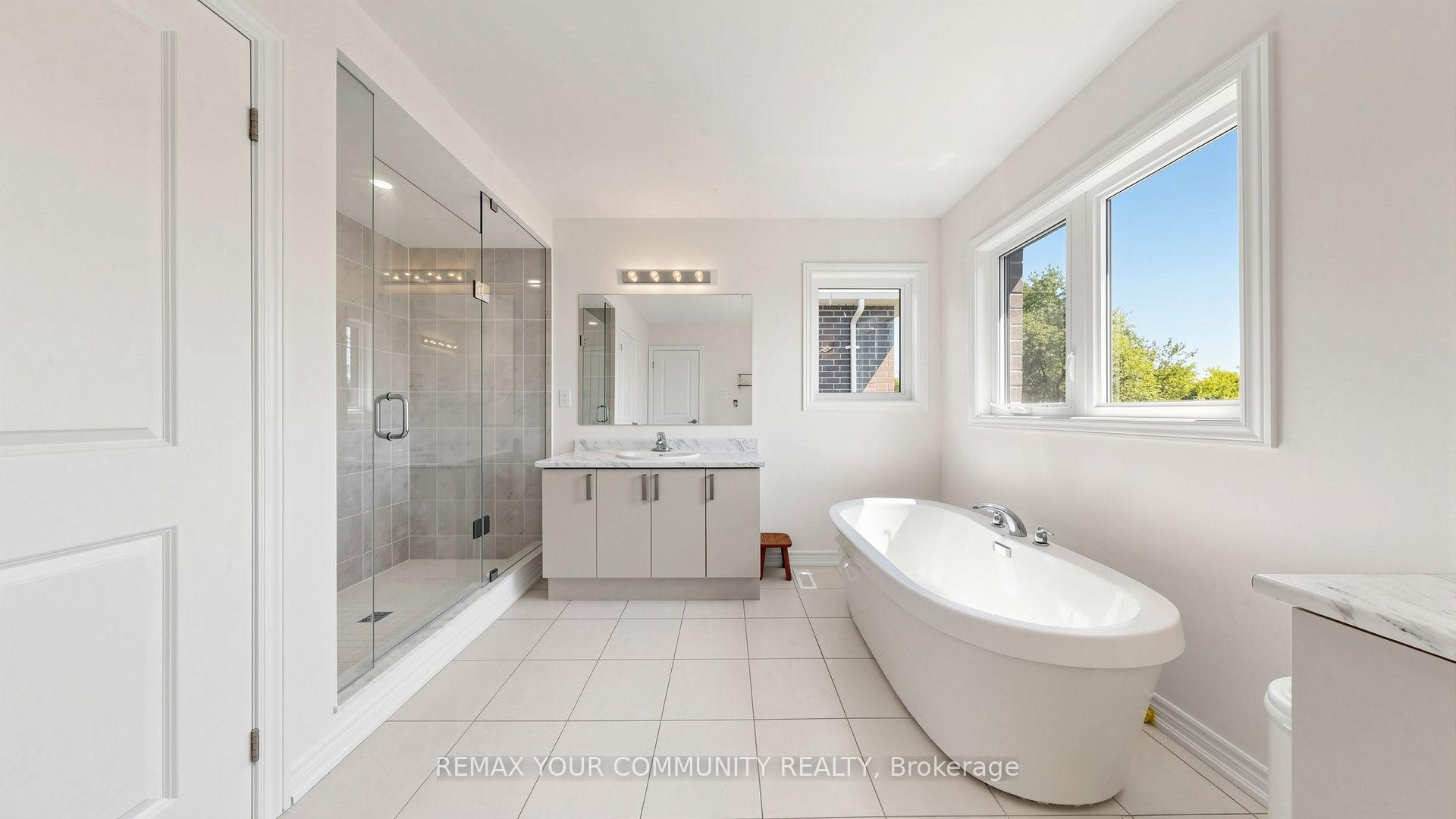 Photo 37 of 32 Baycroft Boulevard, Essa, Angus — HOMEH