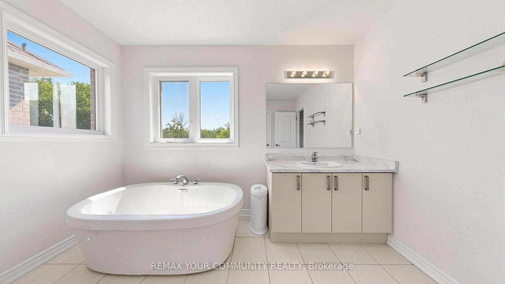 Photo 38 of 32 Baycroft Boulevard, Essa, Angus — HOMEH