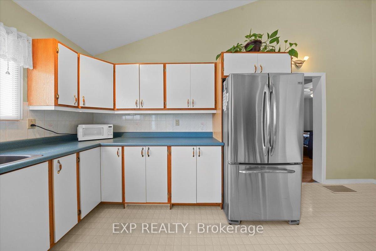 Photo 12 of 46 Dufour Street, Champlain, L'Orignal — HOMEH