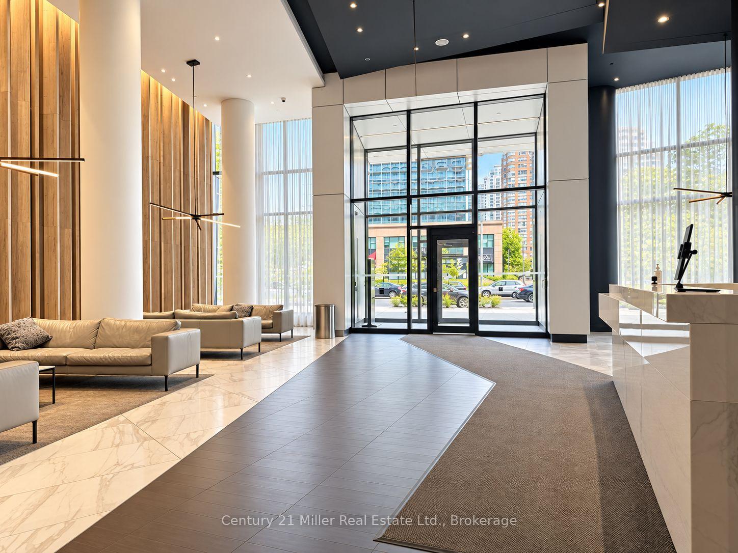 Photo 3 of Unit 3413, 3900 Confederation Parkway, Mississauga, City Centre — HOMEH