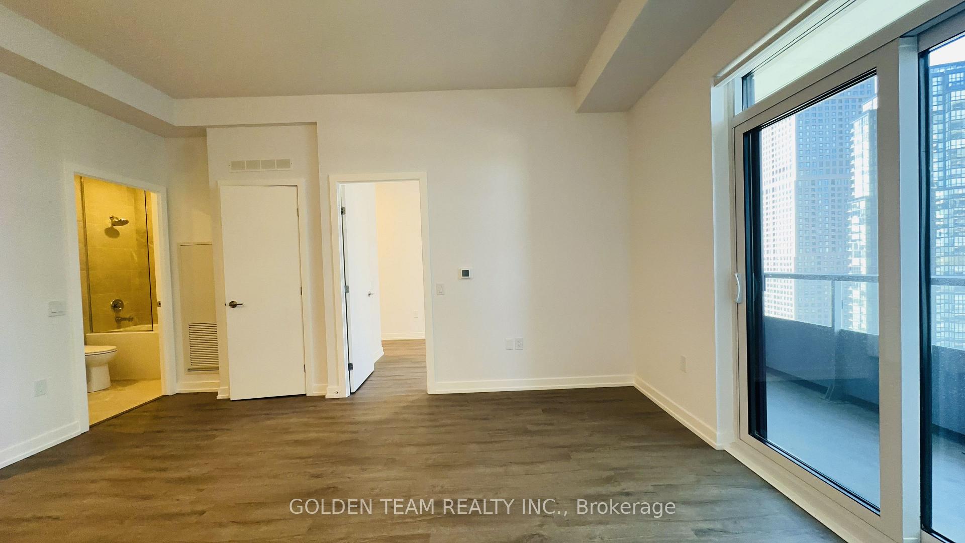 Photo 5 of Unit 1907, 21 Meadowdale Road, Vaughan, Vaughan Corporate Centre — HOMEH