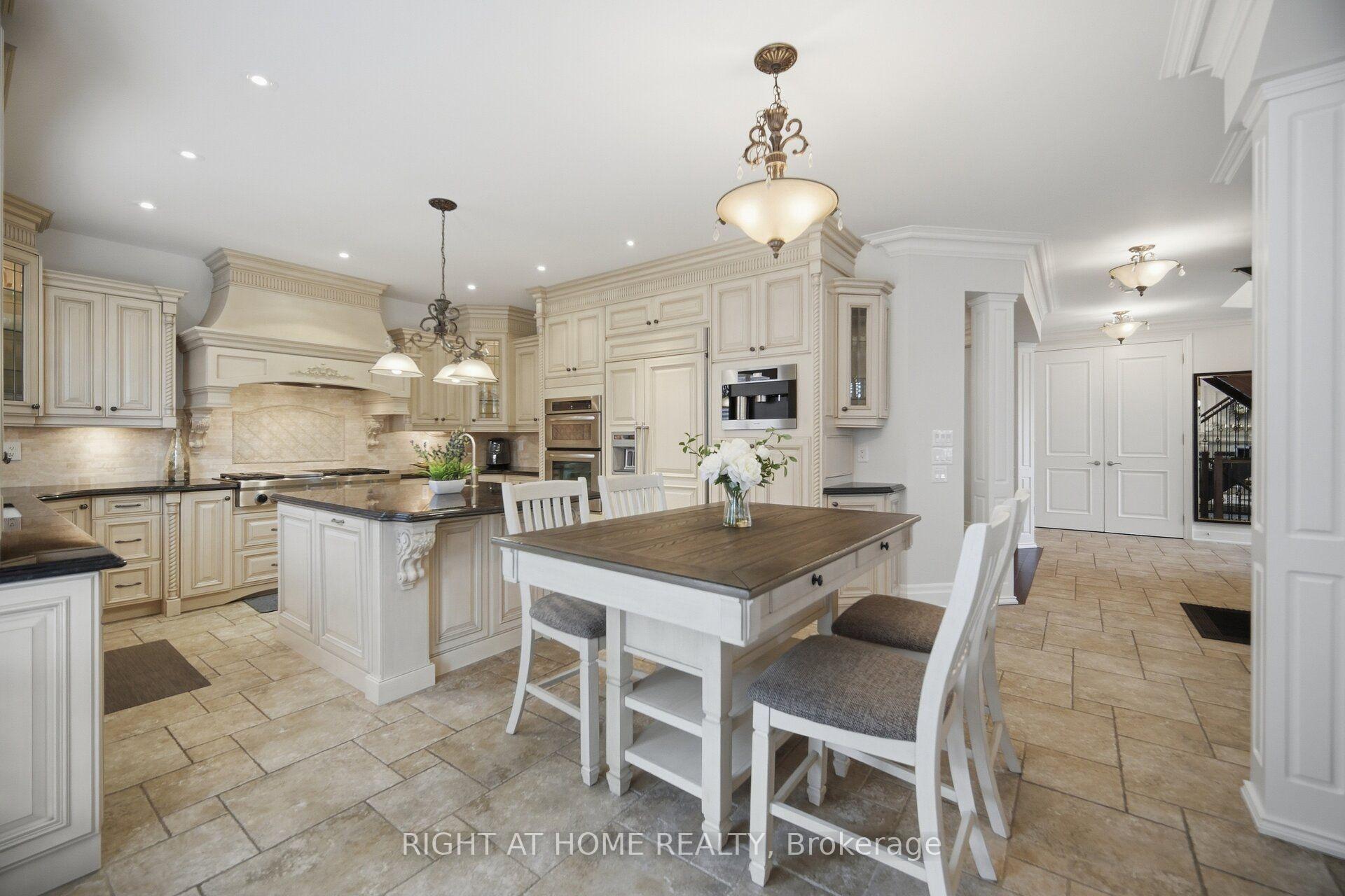 Photo 16 of 2122 Law Hill Gate, Oakville, Bronte Creek — HOMEH