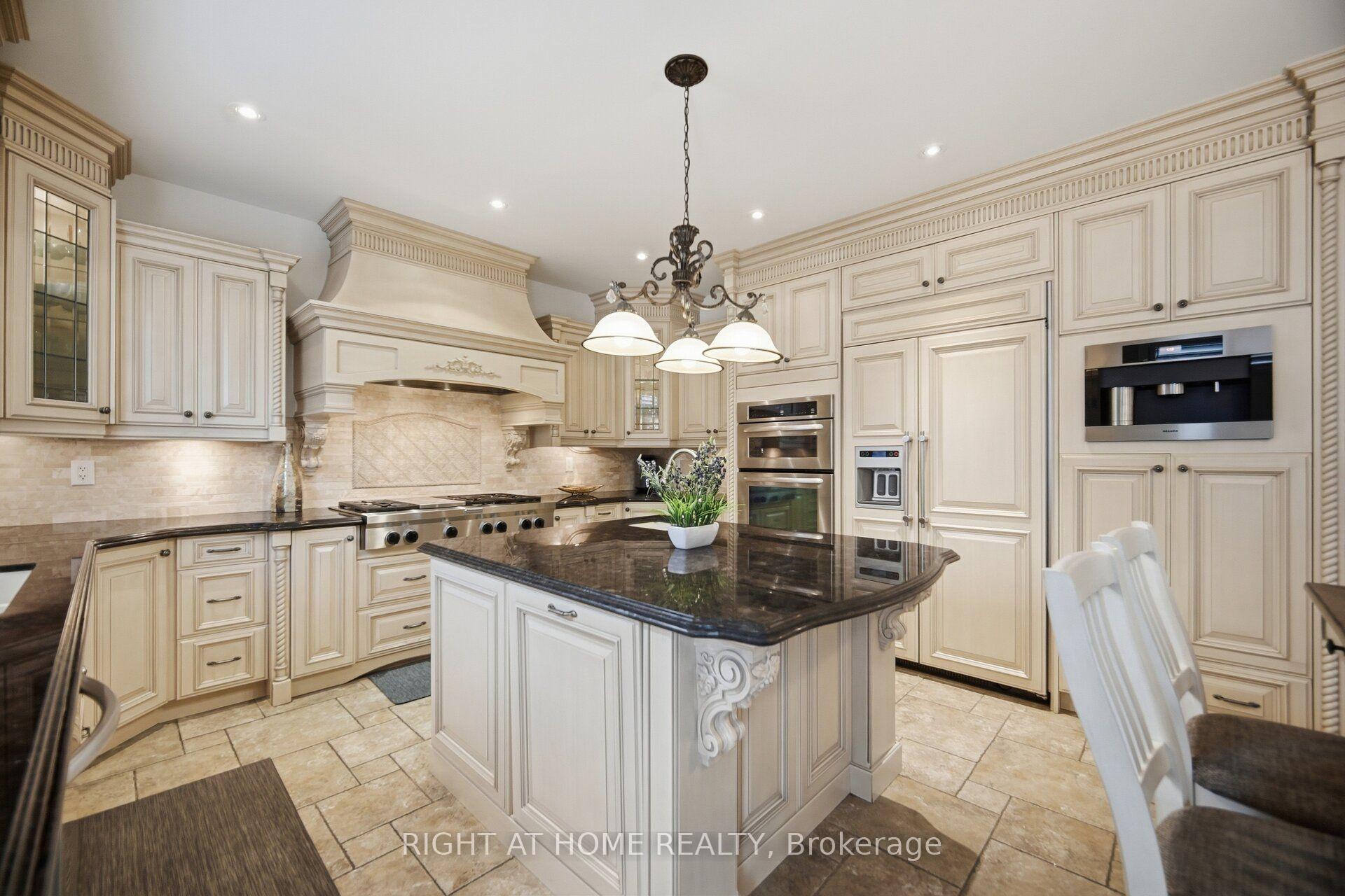 Photo 18 of 2122 Law Hill Gate, Oakville, Bronte Creek — HOMEH