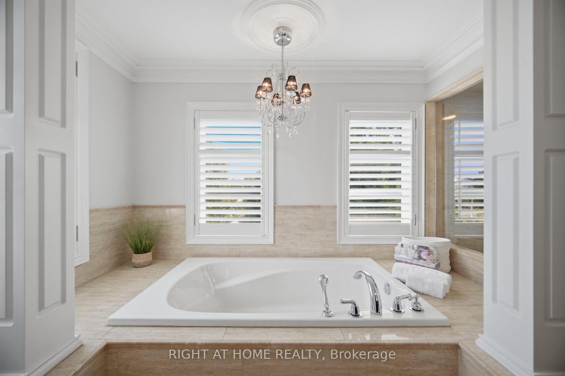 Photo 30 of 2122 Law Hill Gate, Oakville, Bronte Creek — HOMEH