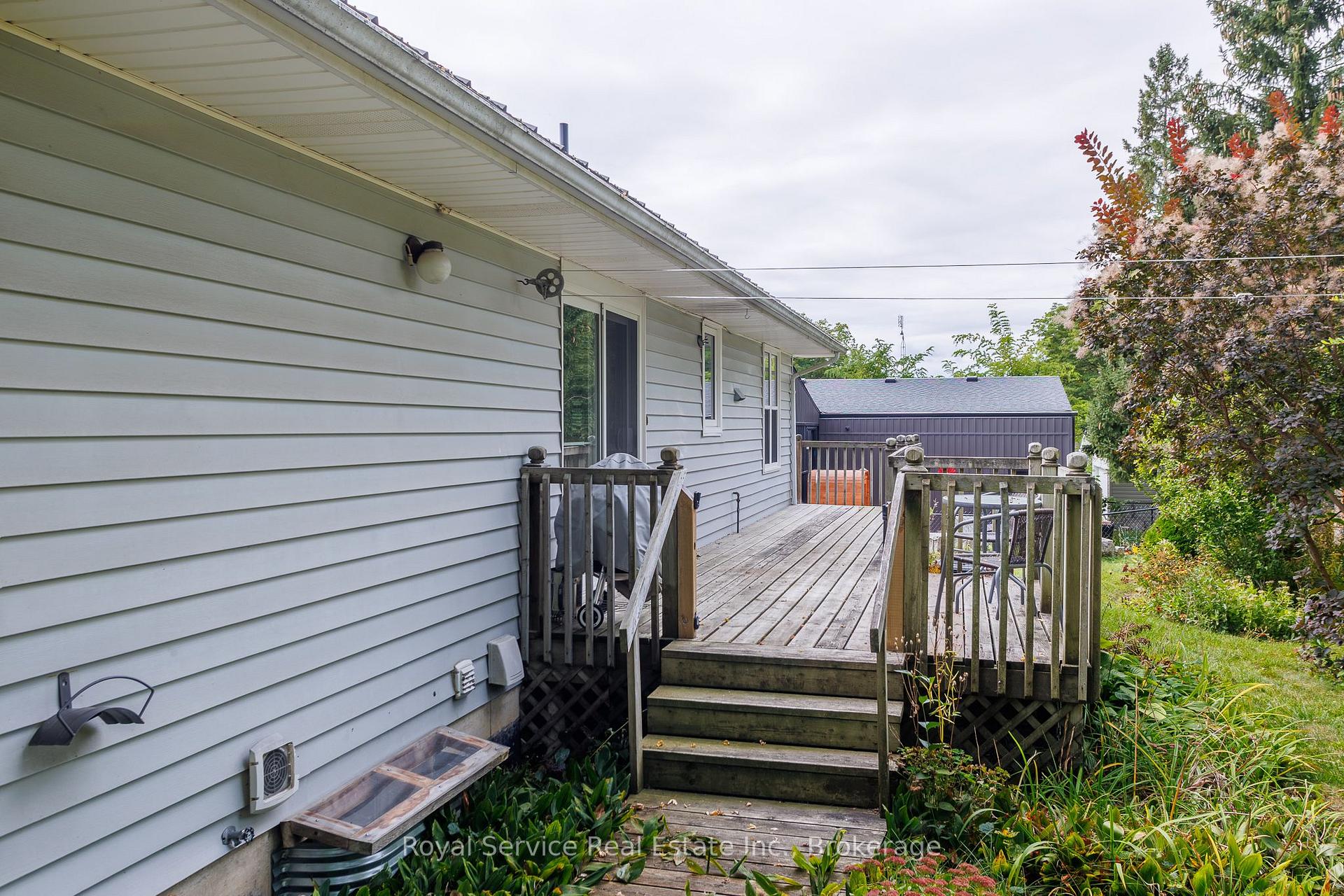 Photo 6 of 6 Clifton Road, Port Hope — HOMEH