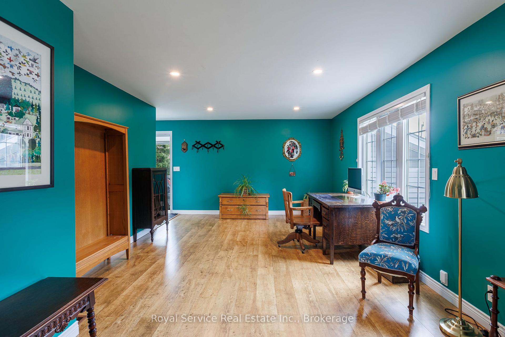 Photo 12 of 6 Clifton Road, Port Hope — HOMEH