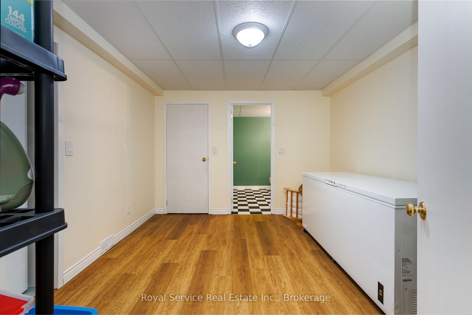 Photo 31 of 6 Clifton Road, Port Hope — HOMEH