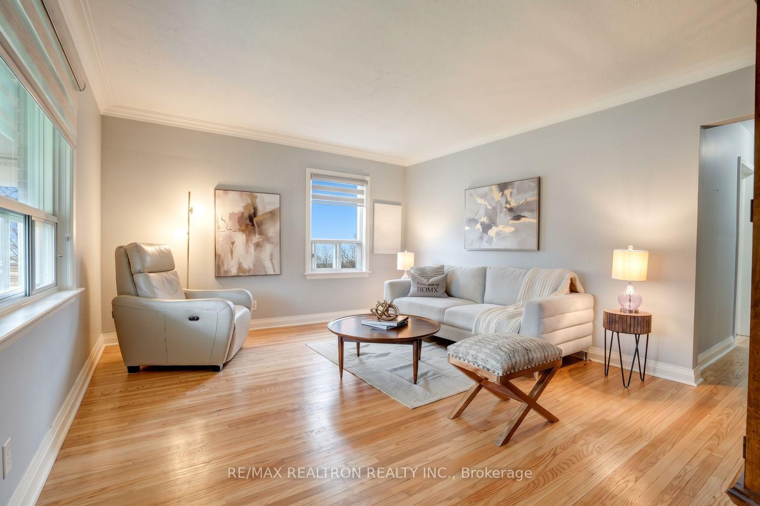 Photo 5 of 139 Tower Drive, Scarborough, Wexford-Maryvale — HOMEH