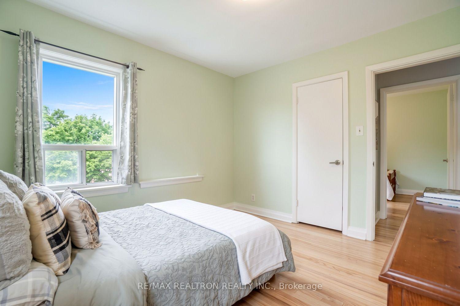 Photo 14 of 139 Tower Drive, Scarborough, Wexford-Maryvale — HOMEH