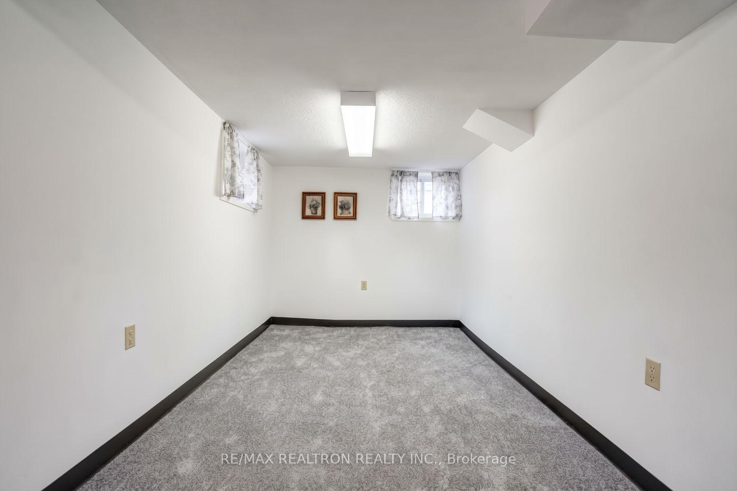 Photo 30 of 139 Tower Drive, Scarborough, Wexford-Maryvale — HOMEH