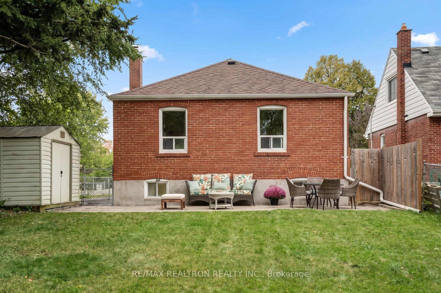 Photo 36 of 139 Tower Drive, Scarborough, Wexford-Maryvale — HOMEH