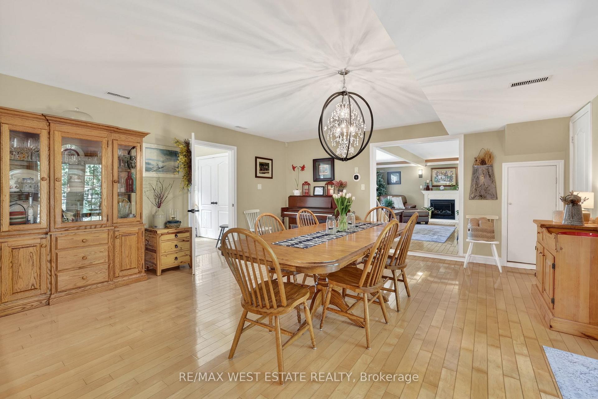 Photo 6 of 308049 Hockley Road, Mono, Rural Mono — HOMEH