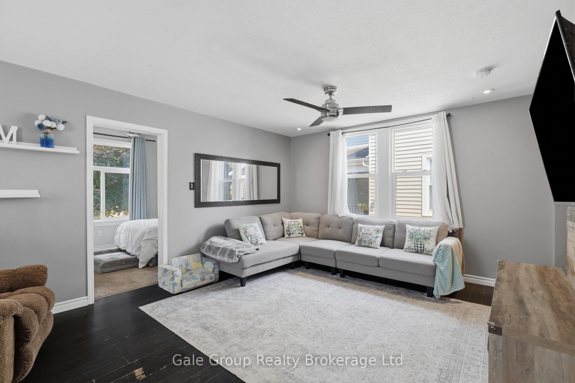 Photo 7 of 32 West Avenue W, St. Thomas — HOMEH