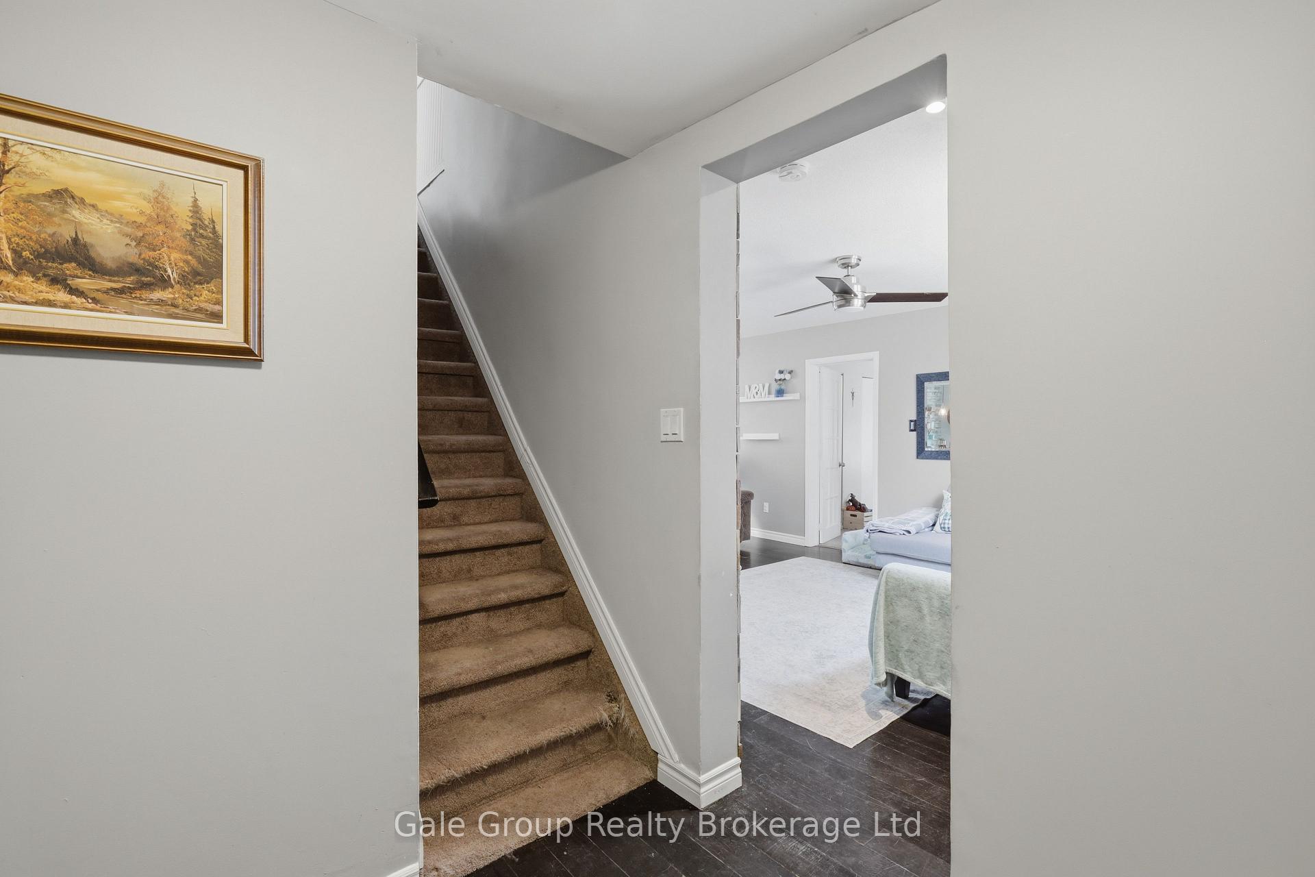 Photo 21 of 32 West Avenue W, St. Thomas — HOMEH