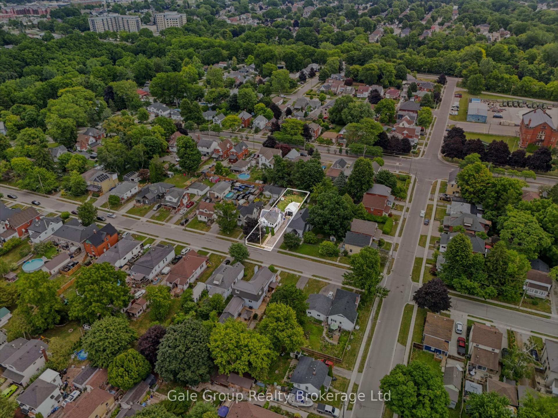Photo 40 of 32 West Avenue W, St. Thomas — HOMEH