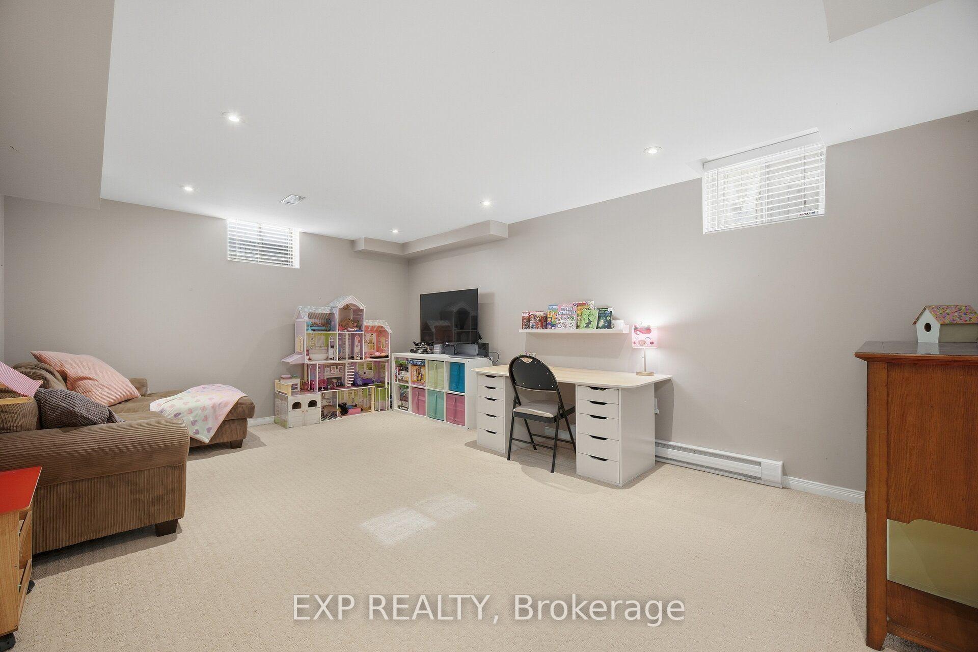 Photo 26 of 1014 Bradley Terrace, Milton, Beaty — HOMEH