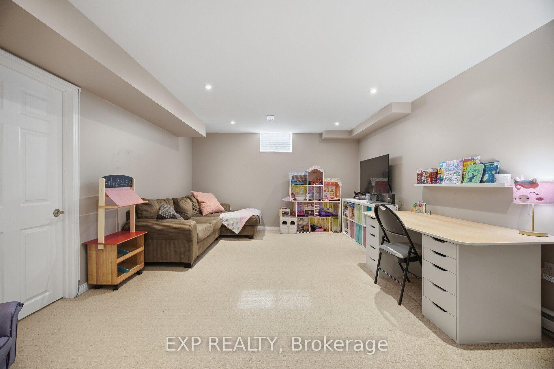 Photo 27 of 1014 Bradley Terrace, Milton, Beaty — HOMEH