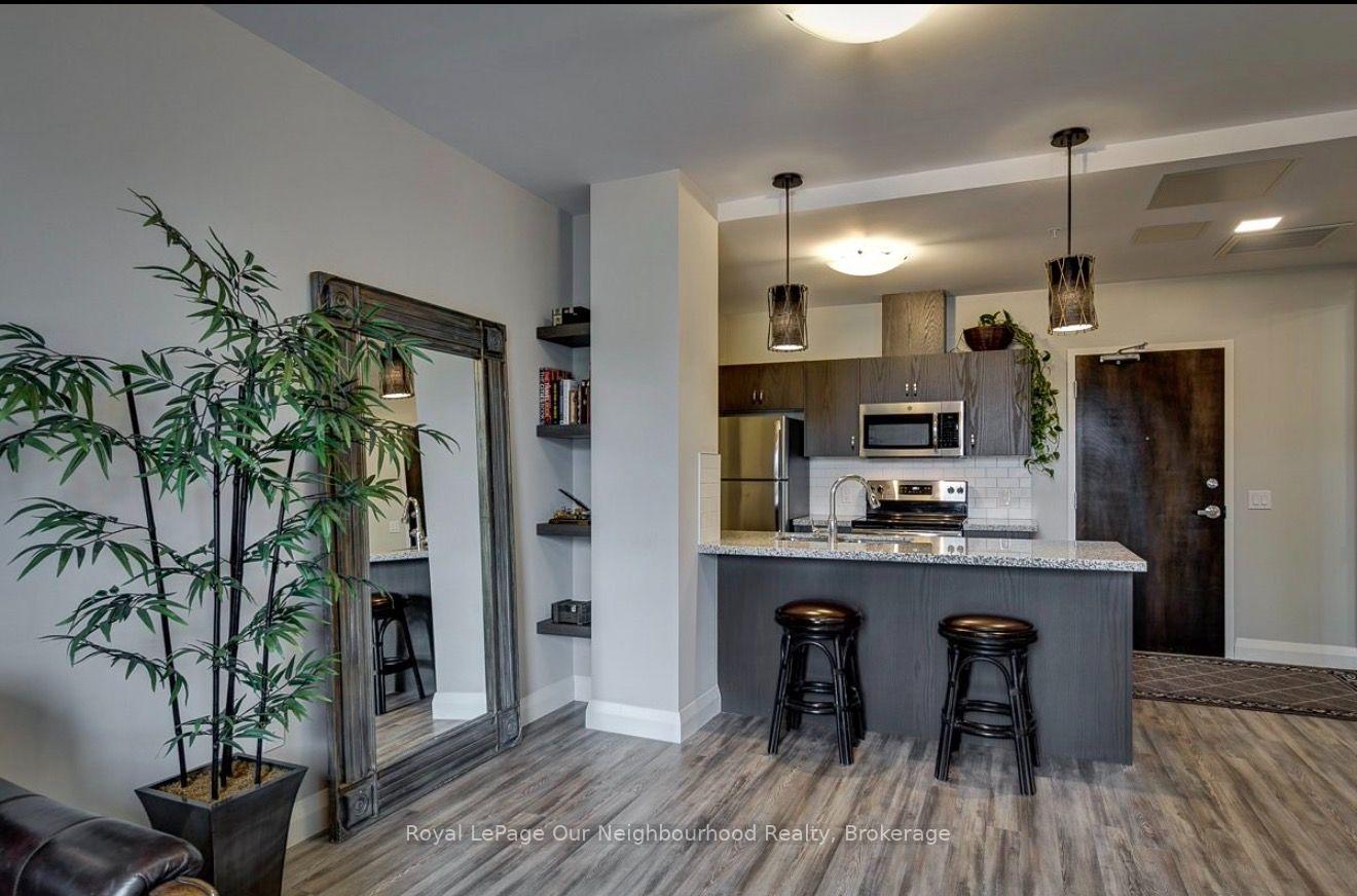 Photo of Unit 314, 118 King Street E