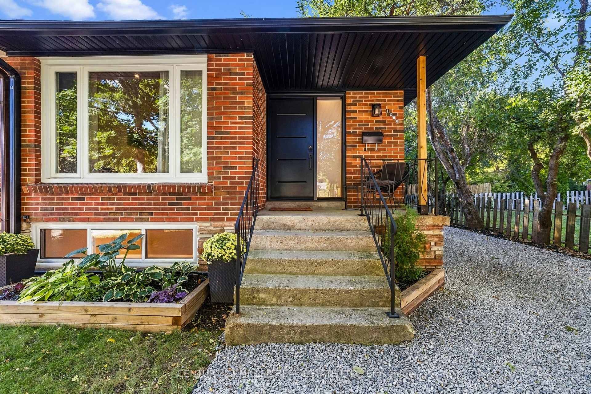 Photo of 1200 Ingledene Drive