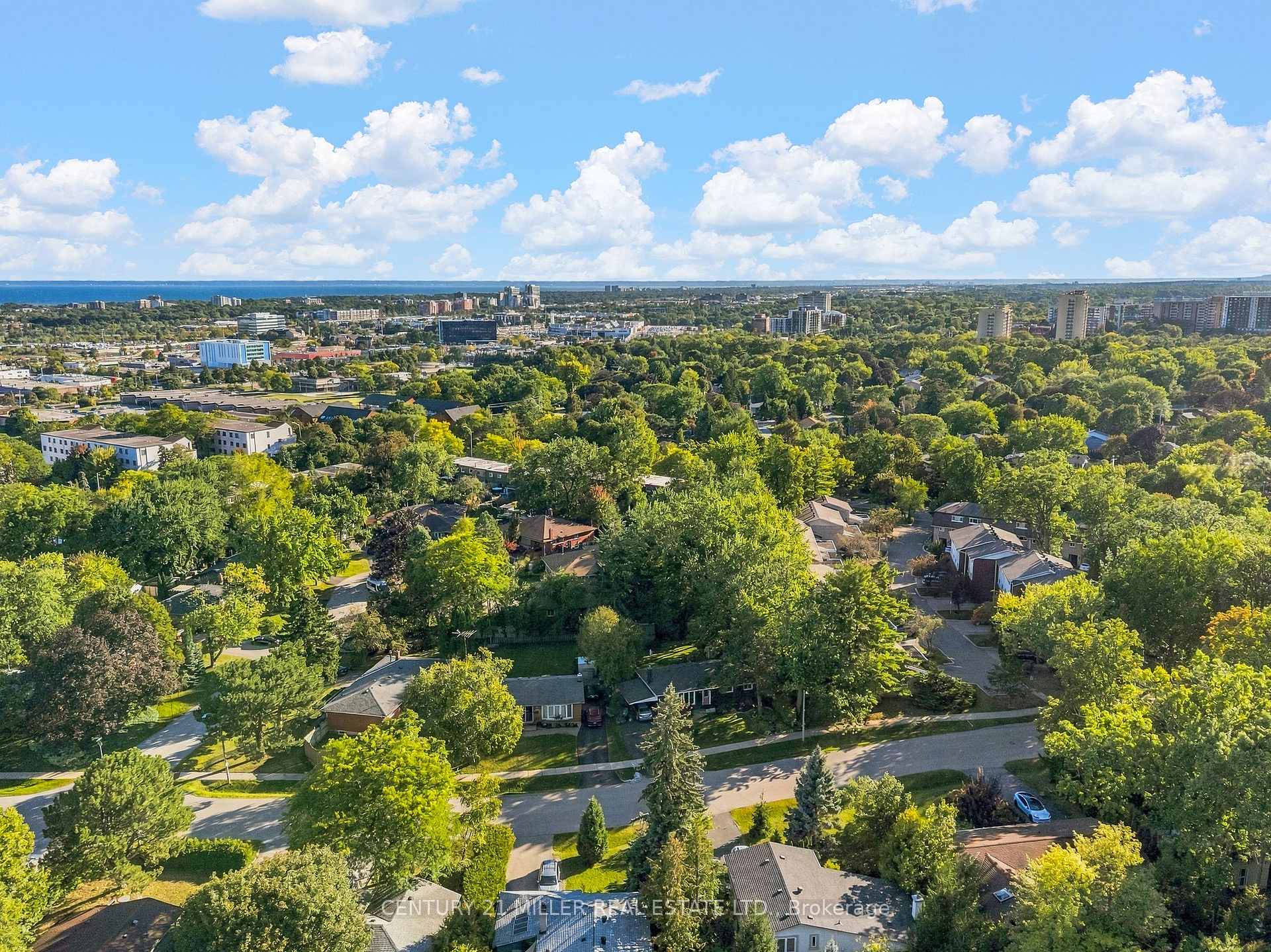 Photo 54 of 1200 Ingledene Drive, Oakville, Falgarwood — HOMEH