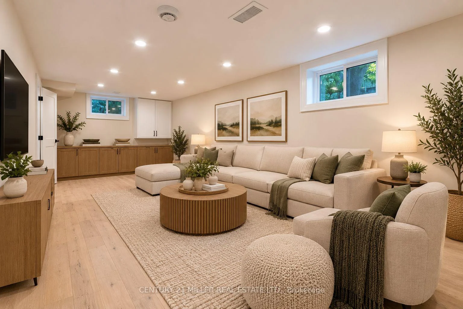 Photo 29 of 1200 Ingledene Drive, Oakville, Falgarwood — HOMEH