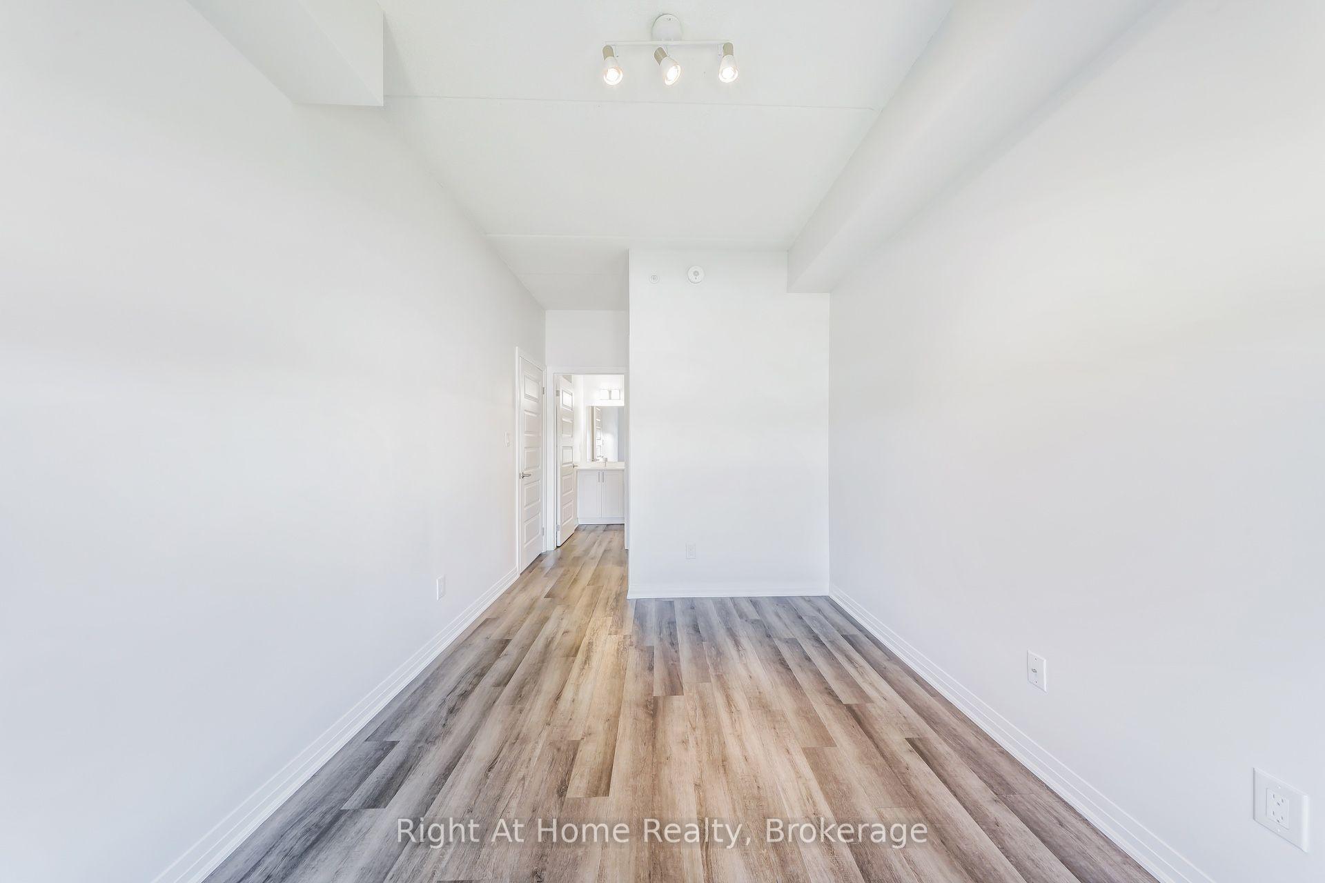 Photo 18 of Unit 307, 610 Farmstead Drive, Milton, Willmott — HOMEH