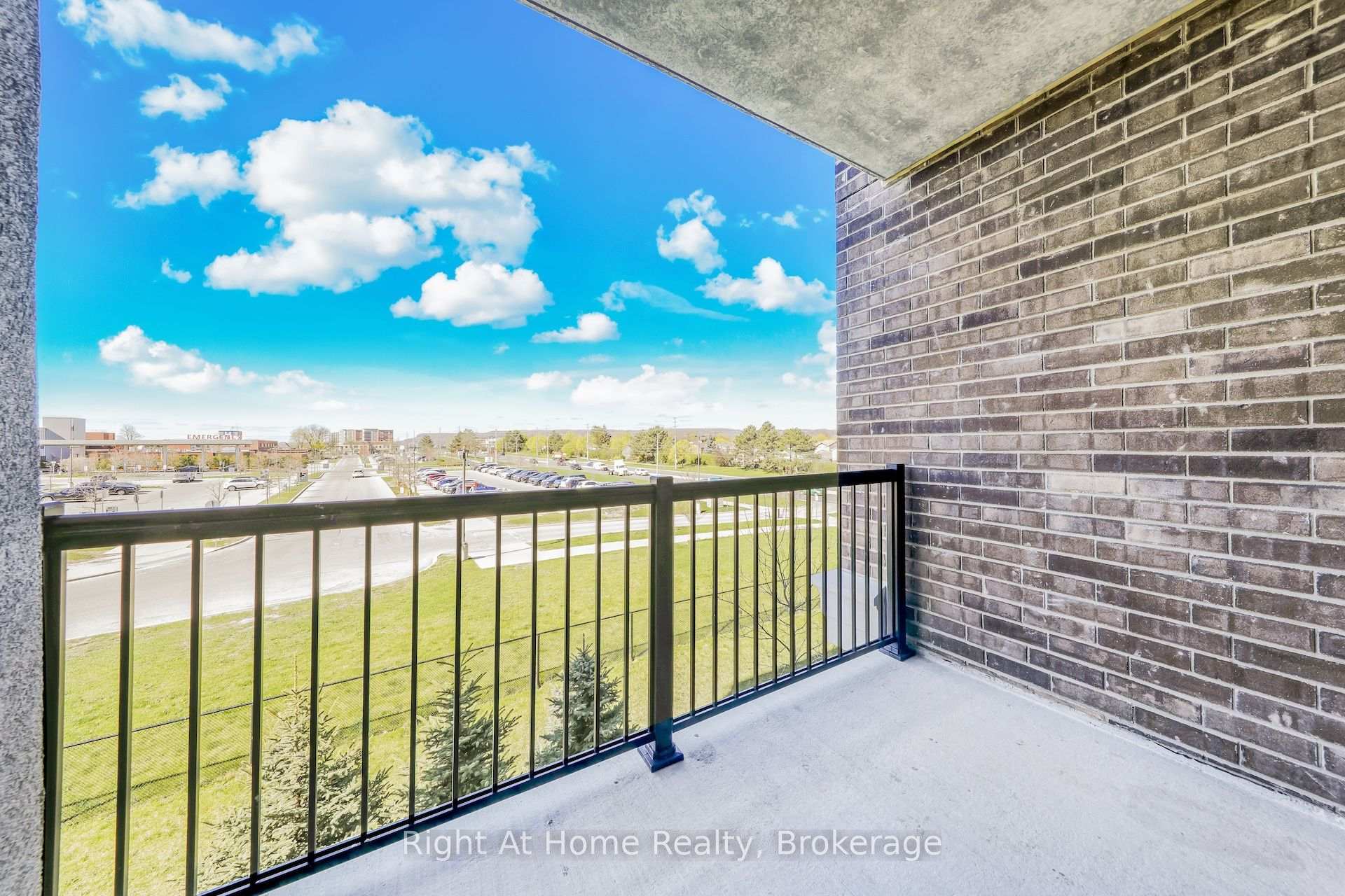 Photo 29 of Unit 307, 610 Farmstead Drive, Milton, Willmott — HOMEH