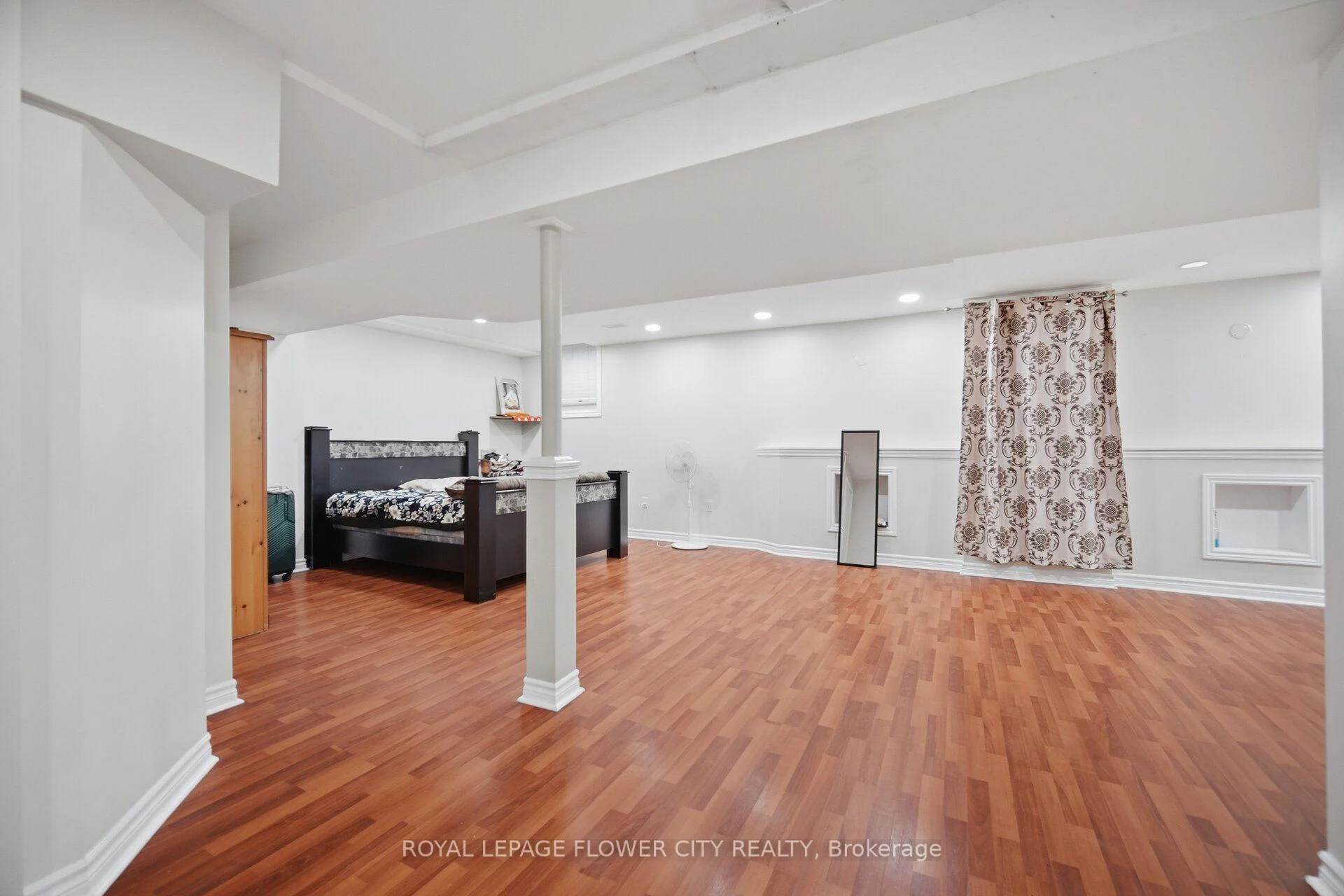 Photo 38 of 4 Castle Mountain Drive, Brampton, Sandringham-Wellington — HOMEH