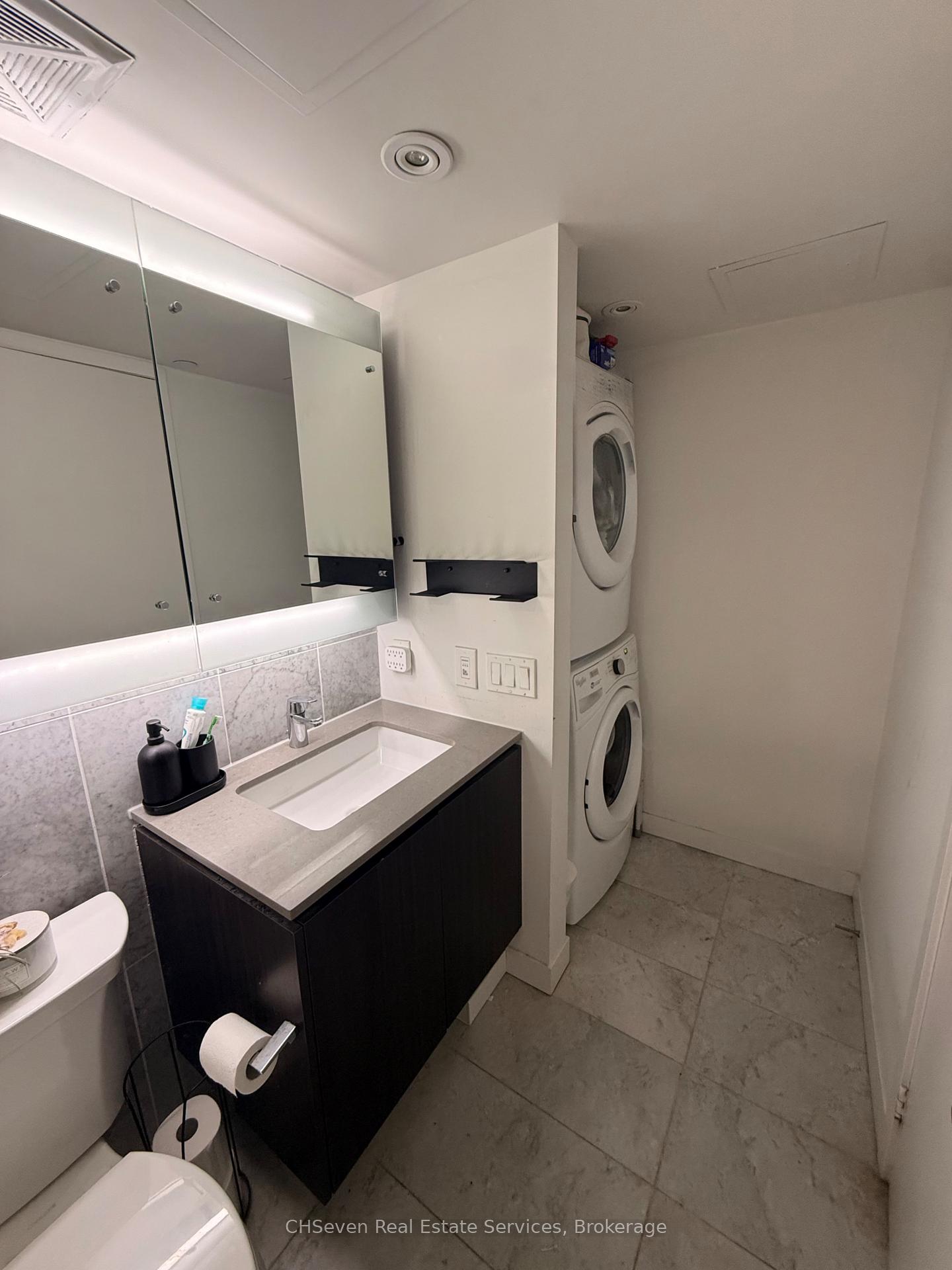 Photo 12 of Unit 907, 70 Queens Wharf Road, Toronto, Waterfront Communities — HOMEH