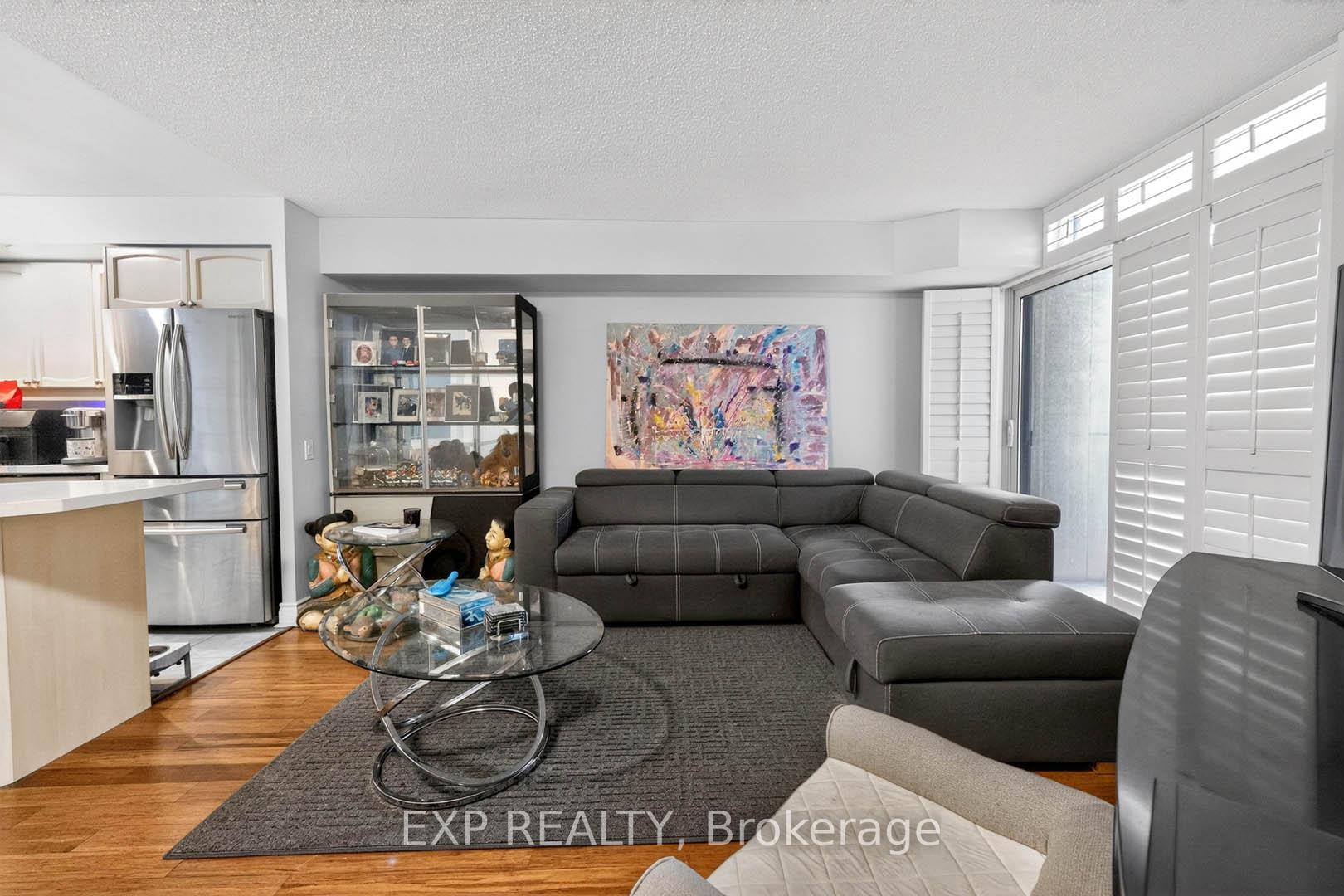 Photo 11 of Unit 1109, 5 Northtown Way, North York, Willowdale East — HOMEH
