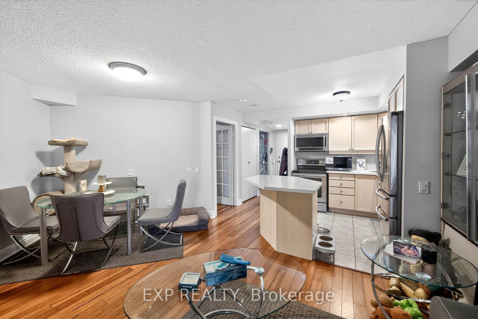 Photo 12 of Unit 1109, 5 Northtown Way, North York, Willowdale East — HOMEH