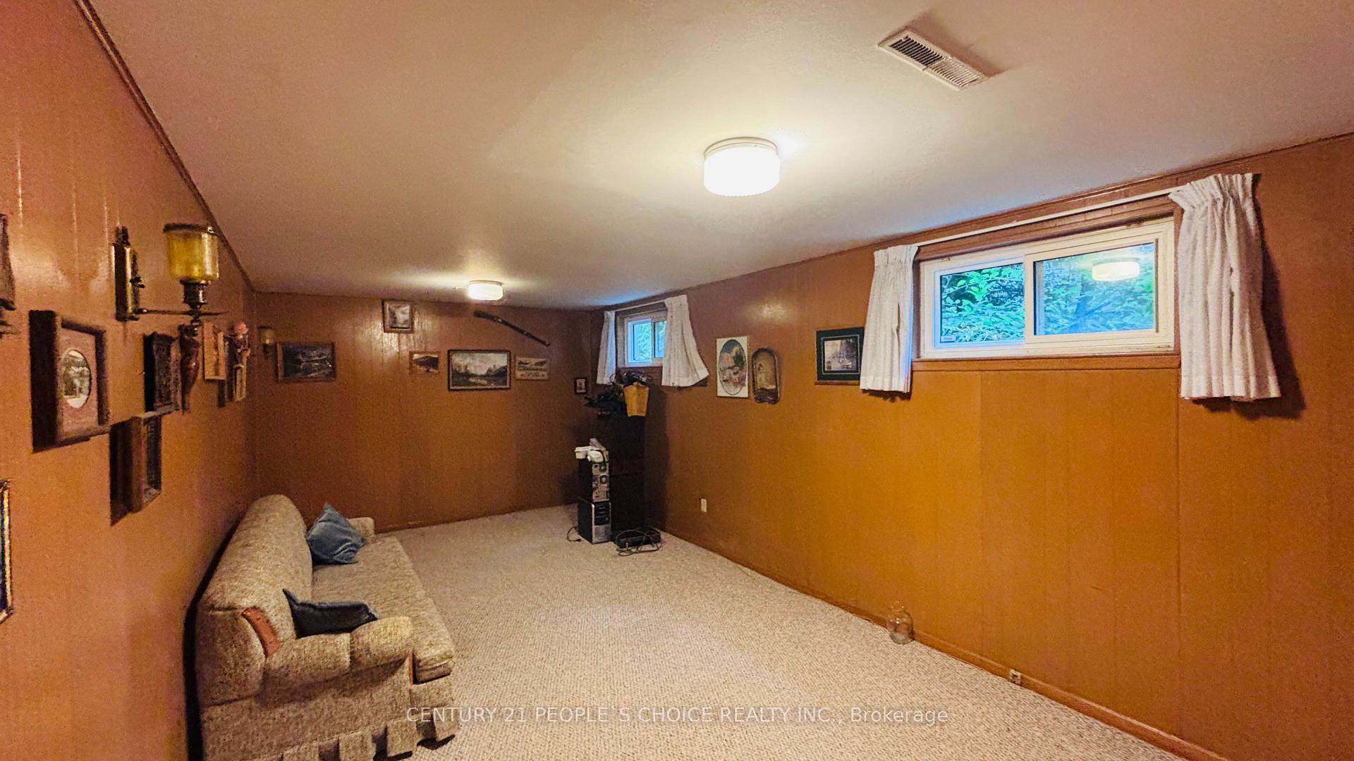 Photo 17 of 2555 Chalkwell Close, Mississauga, Clarkson — HOMEH