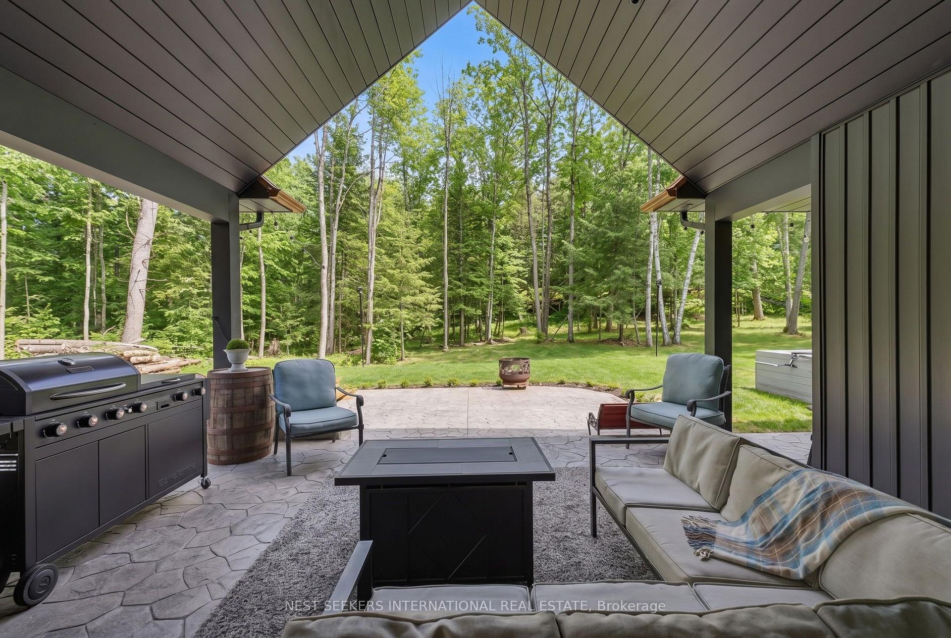 Photo 21 of 1017 Davis Drive, Gravenhurst, Morrison — HOMEH