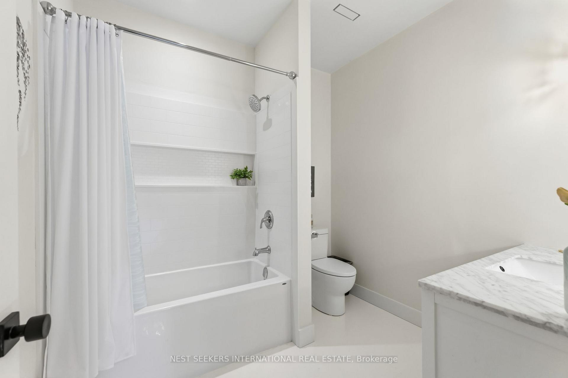 Photo 37 of 1017 Davis Drive, Gravenhurst, Morrison — HOMEH