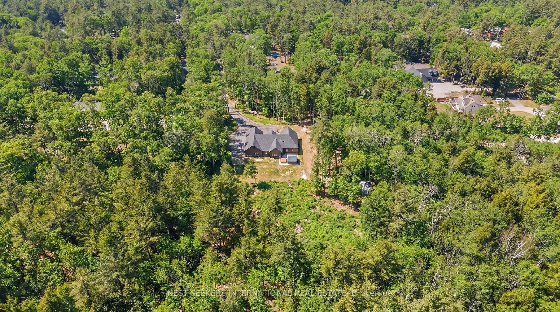 Photo 51 of 1017 Davis Drive, Gravenhurst, Morrison — HOMEH