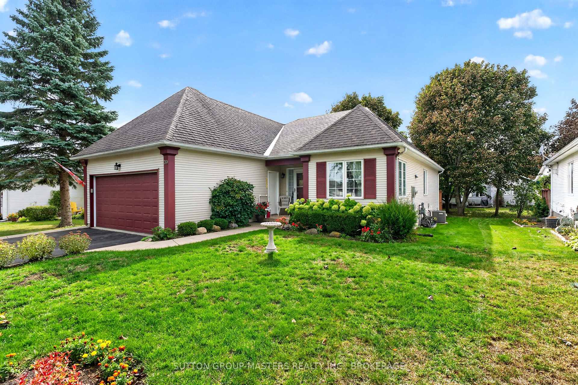 Photo 2 of 39 Abbey Dawn Drive, Loyalist, Bath — HOMEH