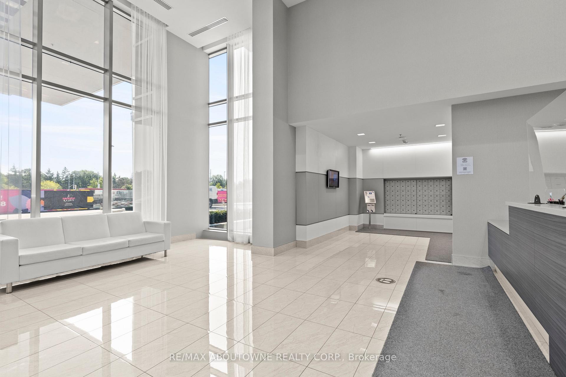 Photo 4 of Unit 608, 2087 Fairview Street, Burlington, Freeman — HOMEH
