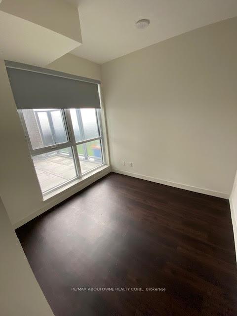 Photo 14 of Unit 608, 2087 Fairview Street, Burlington, Freeman — HOMEH