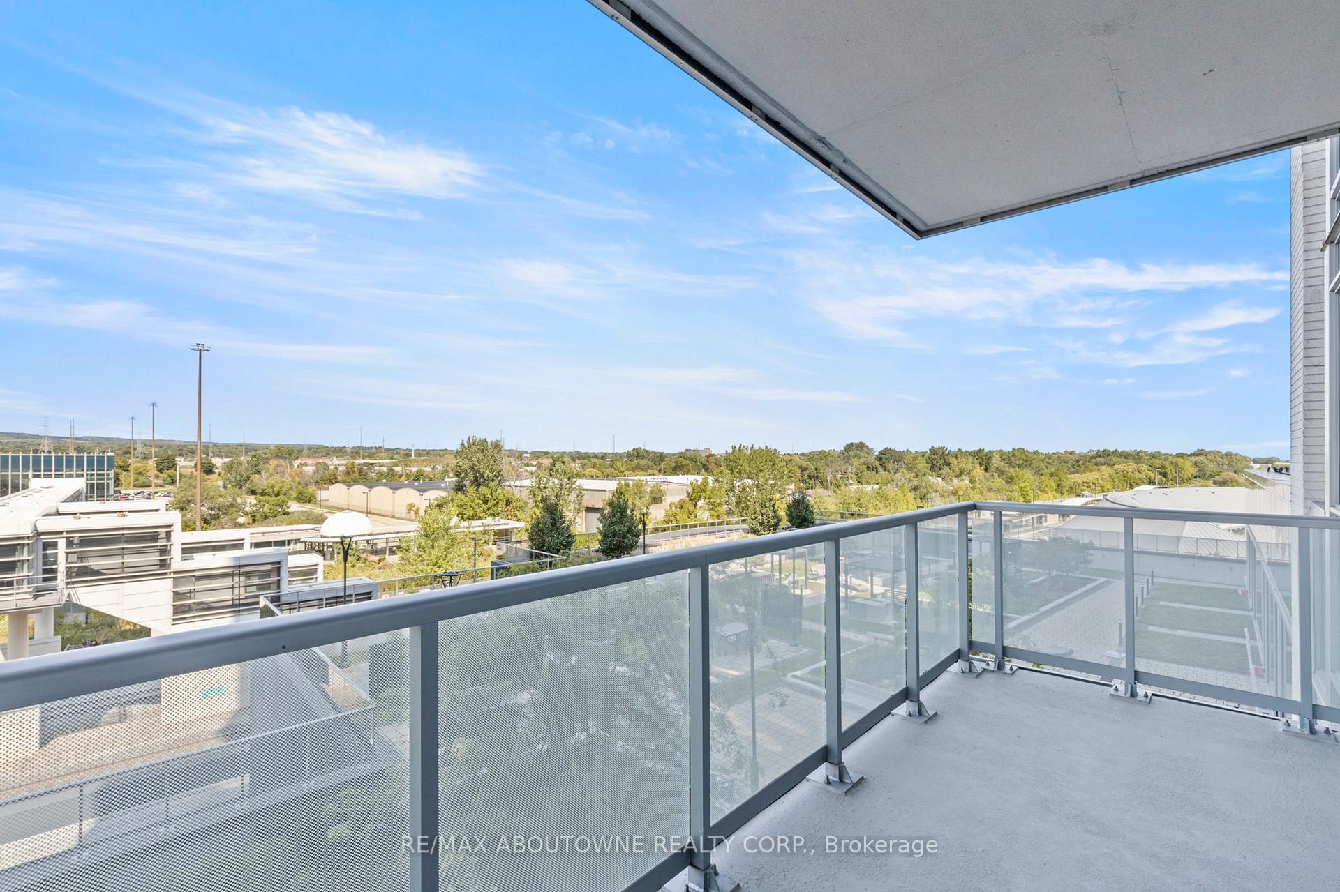 Photo 17 of Unit 608, 2087 Fairview Street, Burlington, Freeman — HOMEH