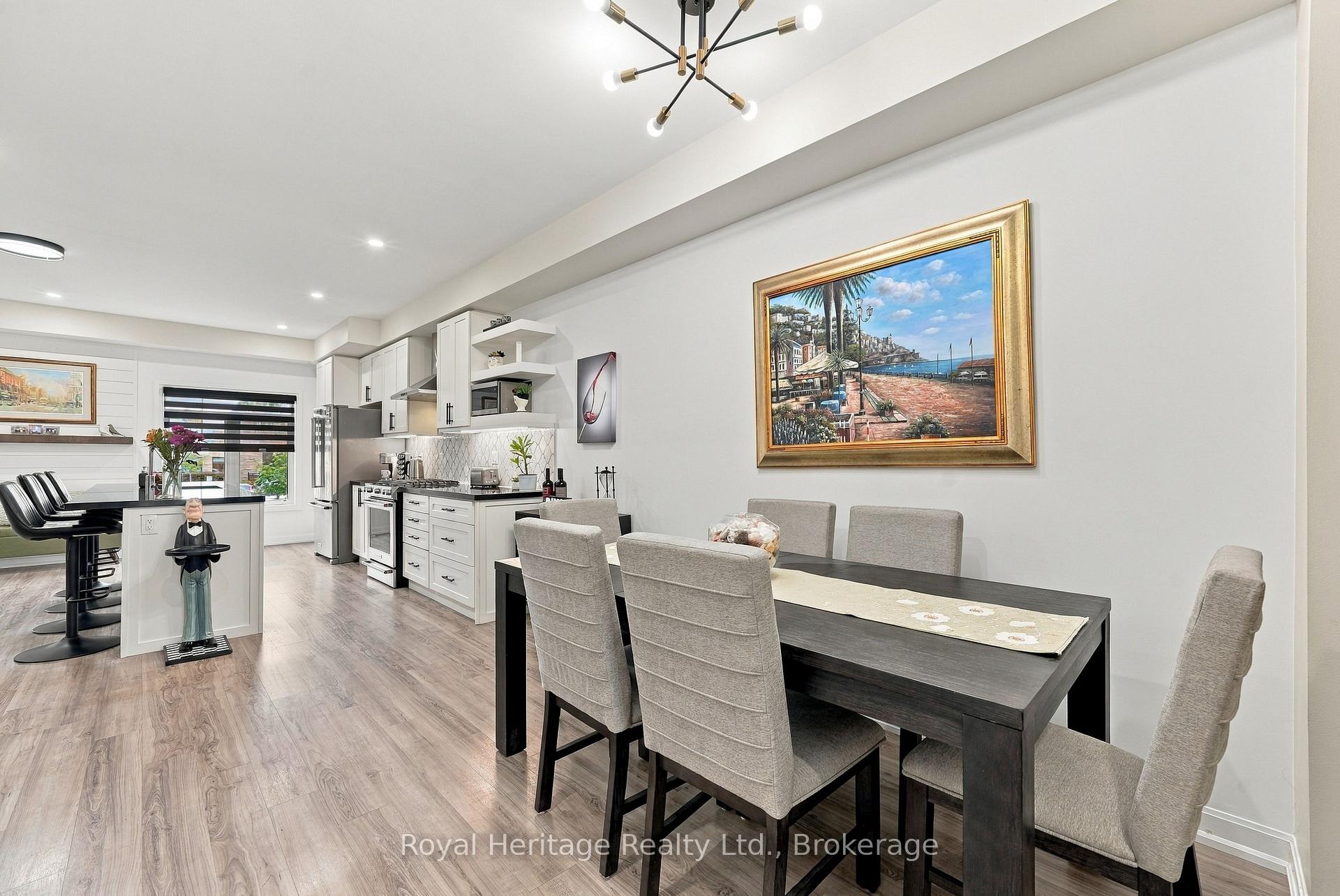 Photo 8 of 66 Longshore Way, Whitby, Port Whitby — HOMEH