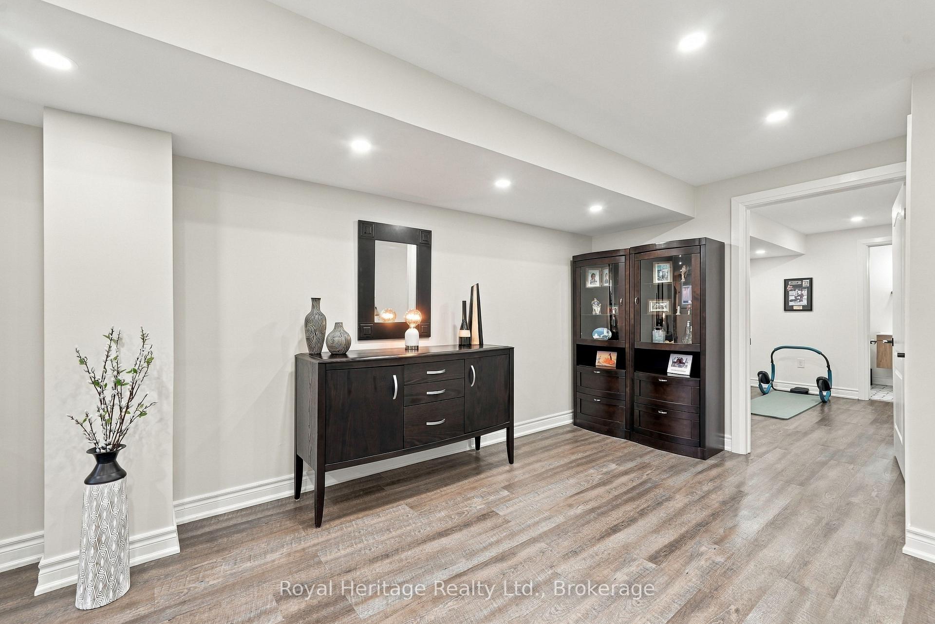 Photo 35 of 66 Longshore Way, Whitby, Port Whitby — HOMEH