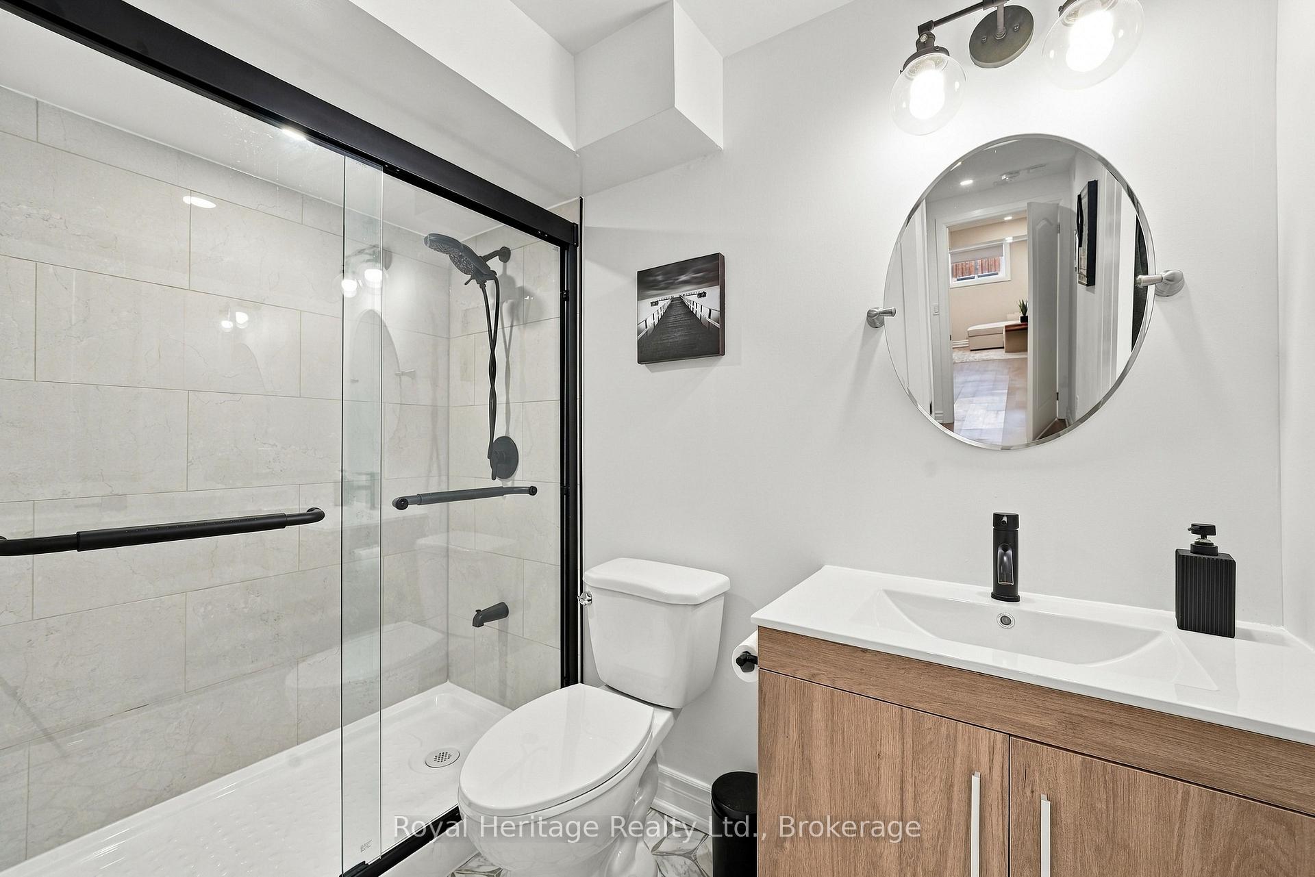 Photo 39 of 66 Longshore Way, Whitby, Port Whitby — HOMEH