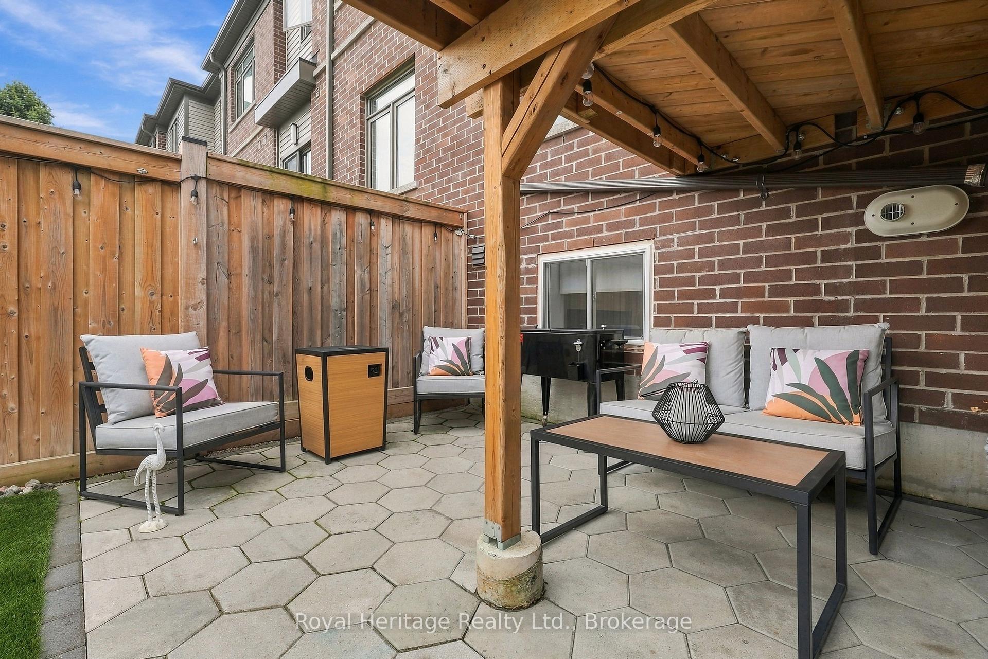 Photo 41 of 66 Longshore Way, Whitby, Port Whitby — HOMEH