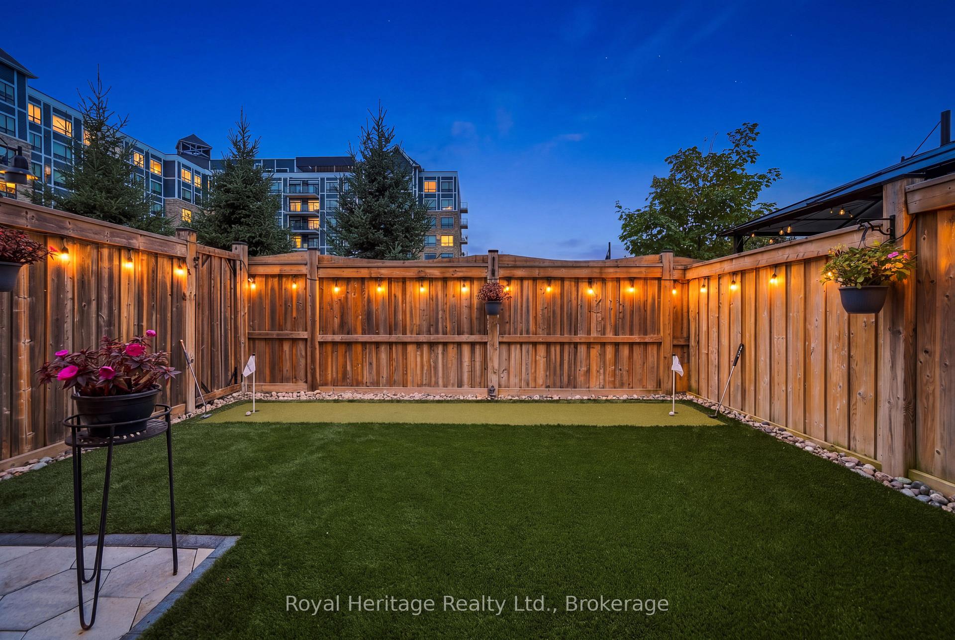 Photo 50 of 66 Longshore Way, Whitby, Port Whitby — HOMEH