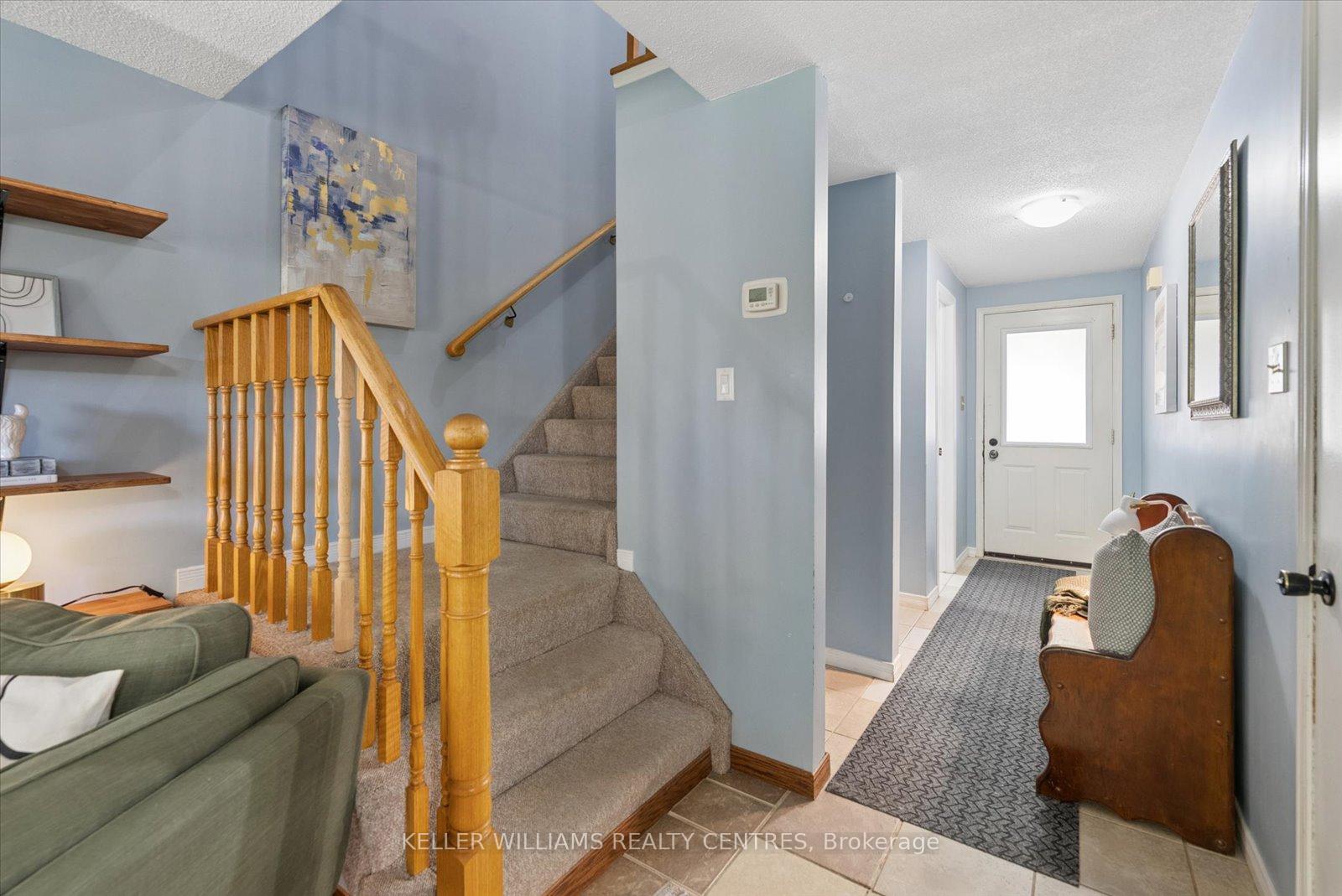 Photo 6 of Unit 19, 6 Meadow Lane, Barrie, Ardagh — HOMEH