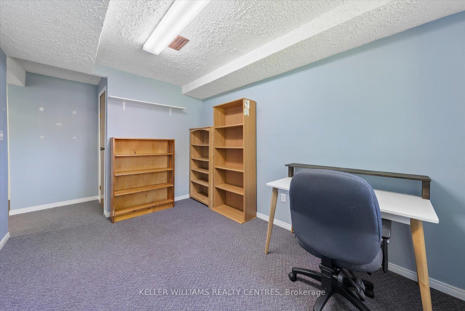 Photo 37 of Unit 19, 6 Meadow Lane, Barrie, Ardagh — HOMEH
