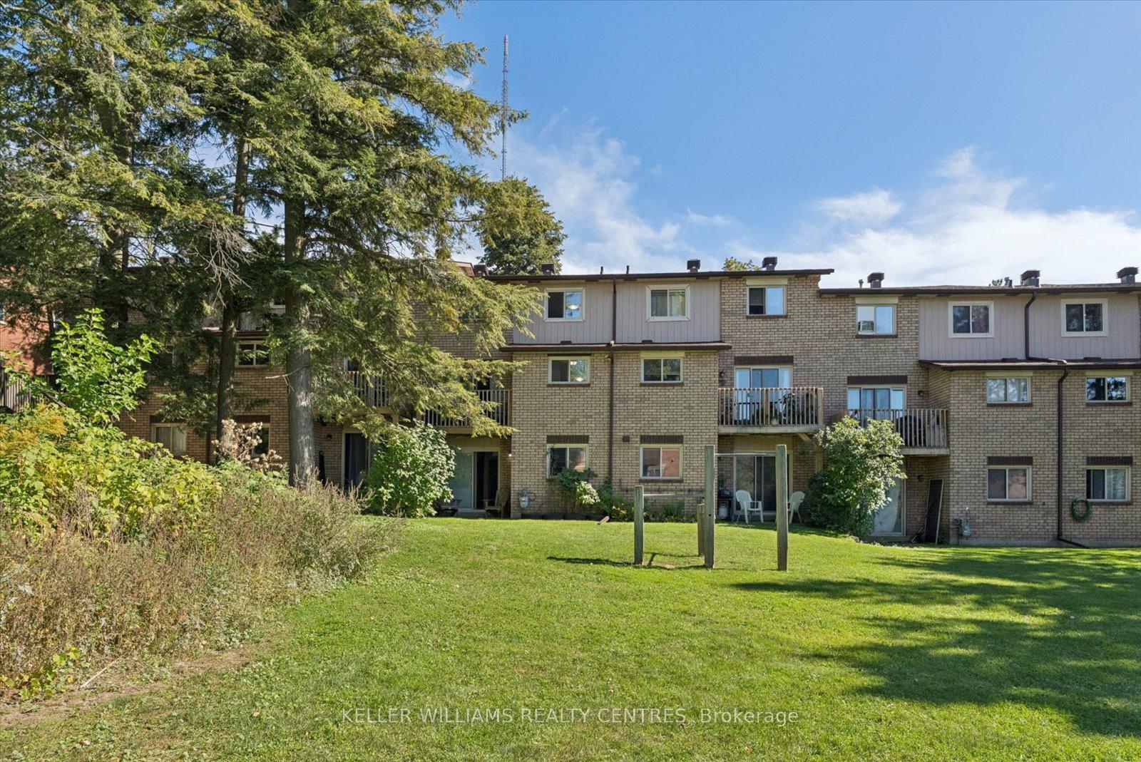 Photo 45 of Unit 19, 6 Meadow Lane, Barrie, Ardagh — HOMEH