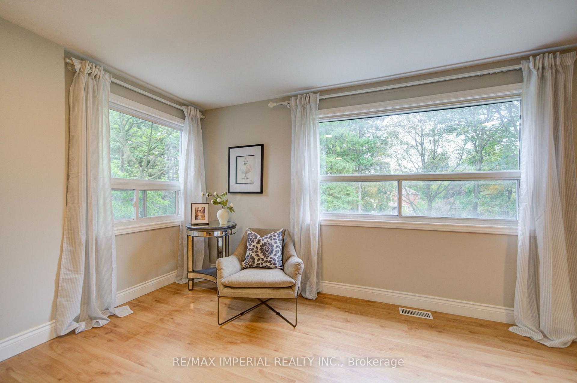 Photo 29 of 19 Penwick Crescent, Richmond Hill, North Richvale — HOMEH
