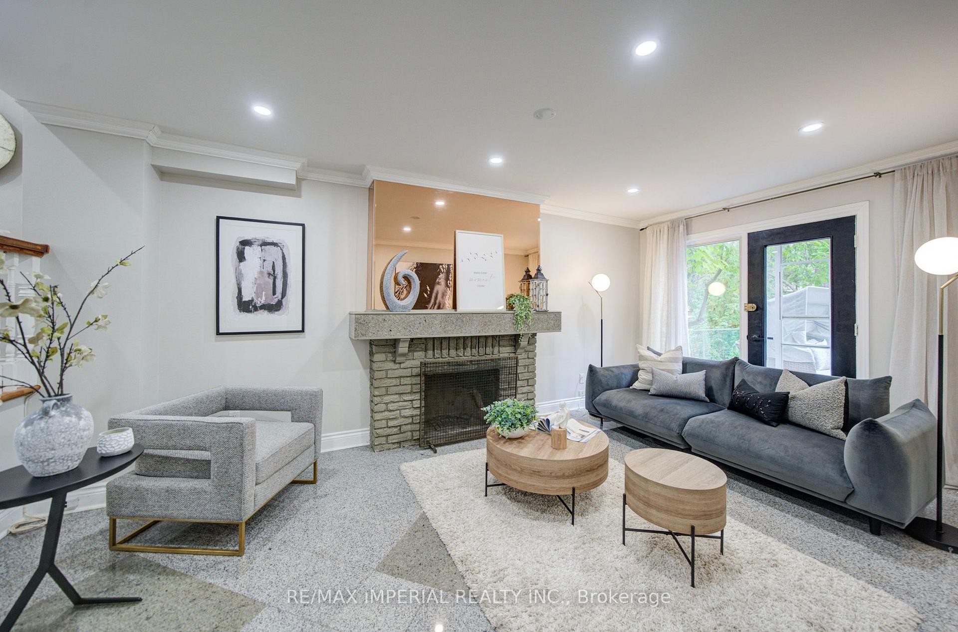 Photo 32 of 19 Penwick Crescent, Richmond Hill, North Richvale — HOMEH